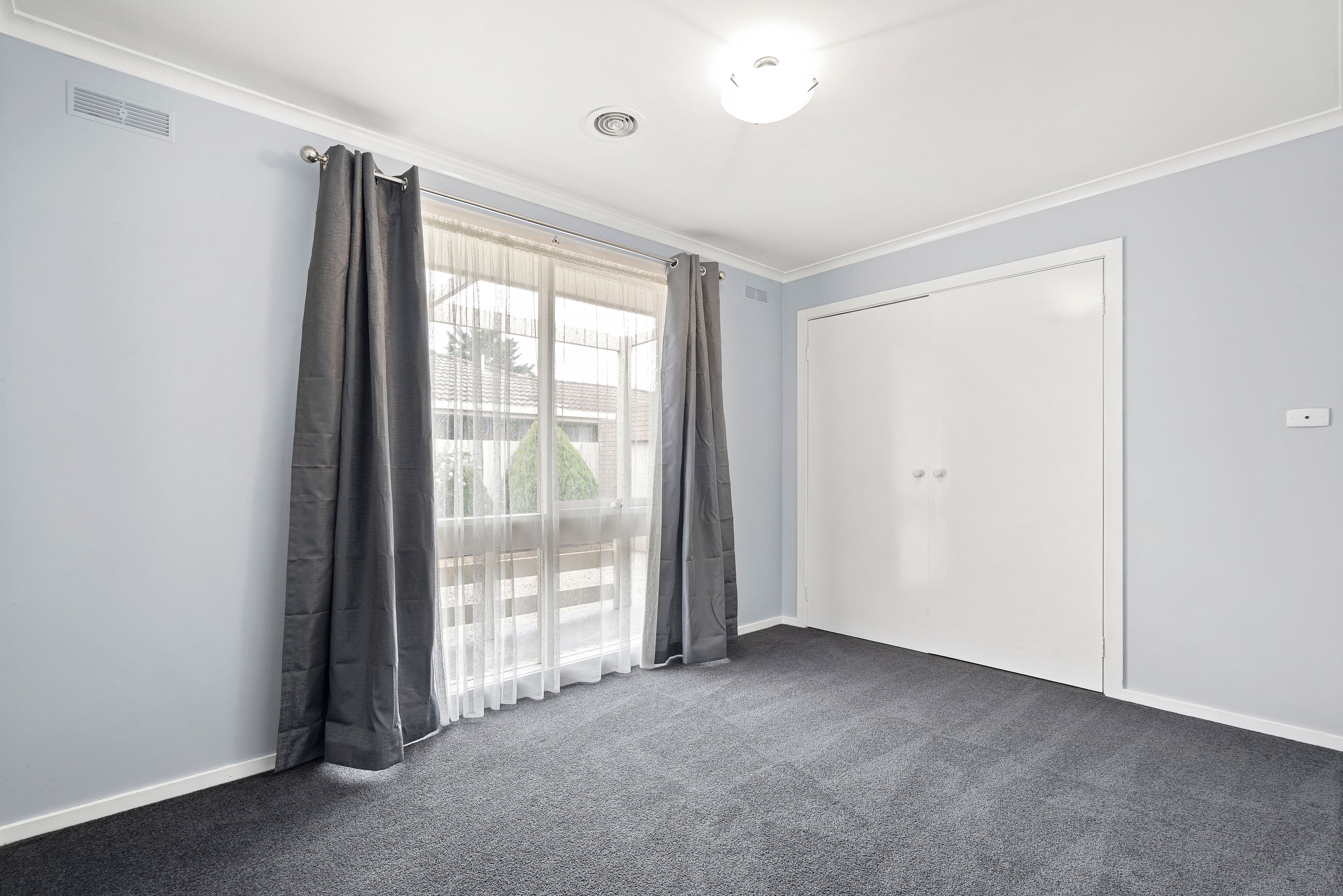 7 Simpson Avenue, Sunbury VIC 3429, Sunbury - Thumbnail 6