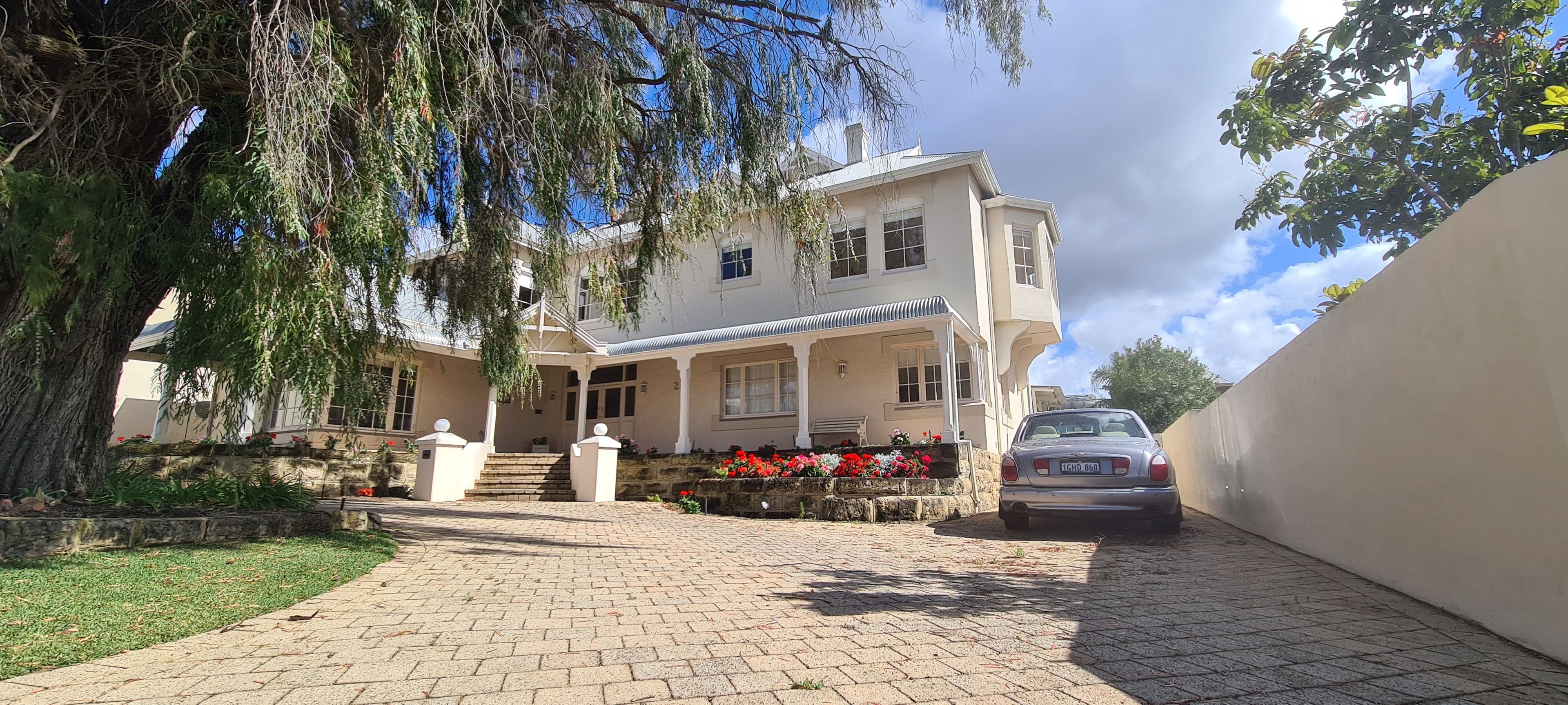 2 Crest Avenue, Mount Pleasant WA 6153, Mount Pleasant - Thumbnail 4