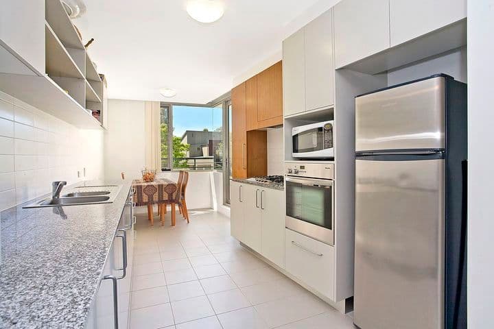 1  Sandpiper Crescent, NEWINGTON NSW 2127, Newington - Thumbnail 2