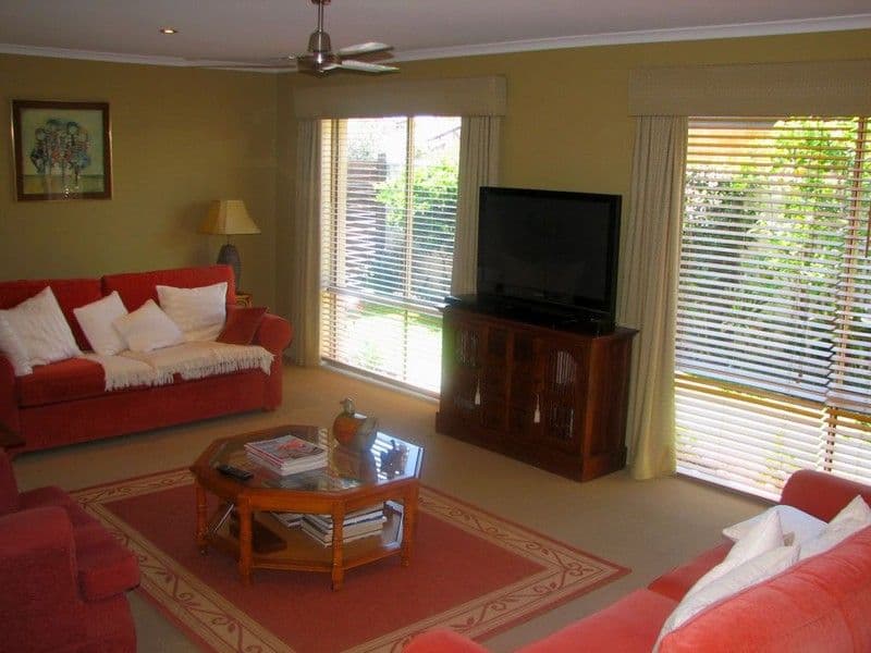 194 Yamba Road, YAMBA NSW 2464, Yamba - Thumbnail 5