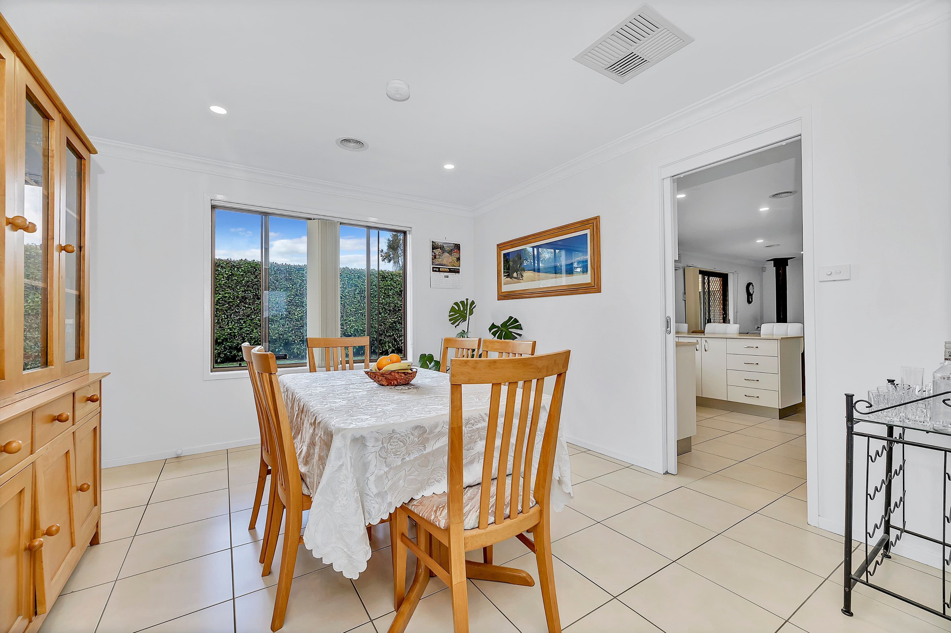 1a Cedar Place, Crestwood NSW 2620, Crestwood - Thumbnail 4