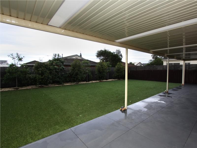 1/12 Loftus Street, Hoppers Crossing - Thumbnail 2