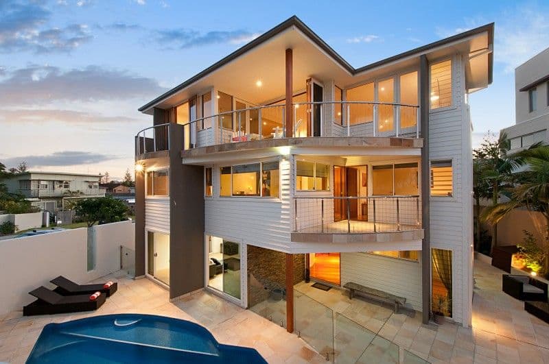 98 Hedges Avenue, MERMAID BEACH QLD 4218, Mermaid Beach - Thumbnail 2