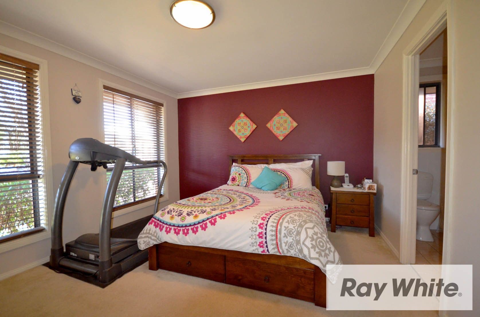 8 Ayrshire Gardens, PICTON NSW 2571, Picton - Thumbnail 3