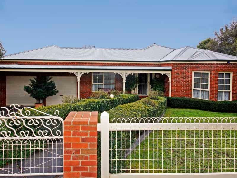 25 Monterey Drive, WAURN PONDS VIC 3216, Waurn Ponds - Image 1