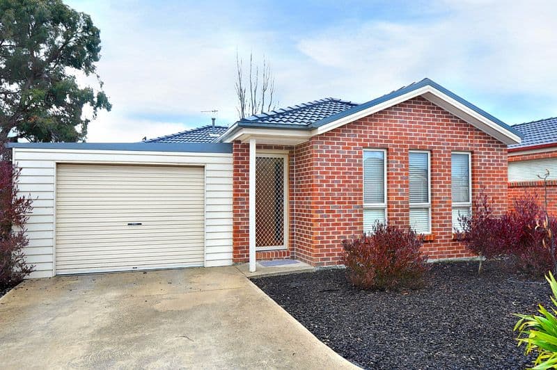 9 Gumdale Place, Sebastopol VIC 3356, Sebastopol - Image 1