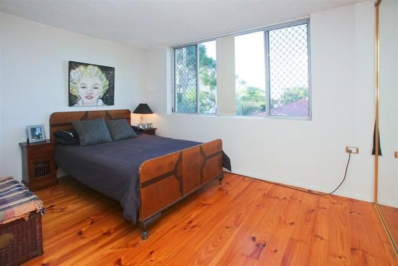 12 Birdwood Street, COORPAROO QLD 4151, Coorparoo - Thumbnail 3
