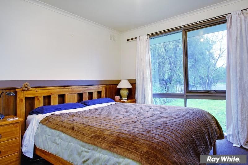 5 Elanora Court, MORNINGTON VIC 3931, Mornington - Thumbnail 8