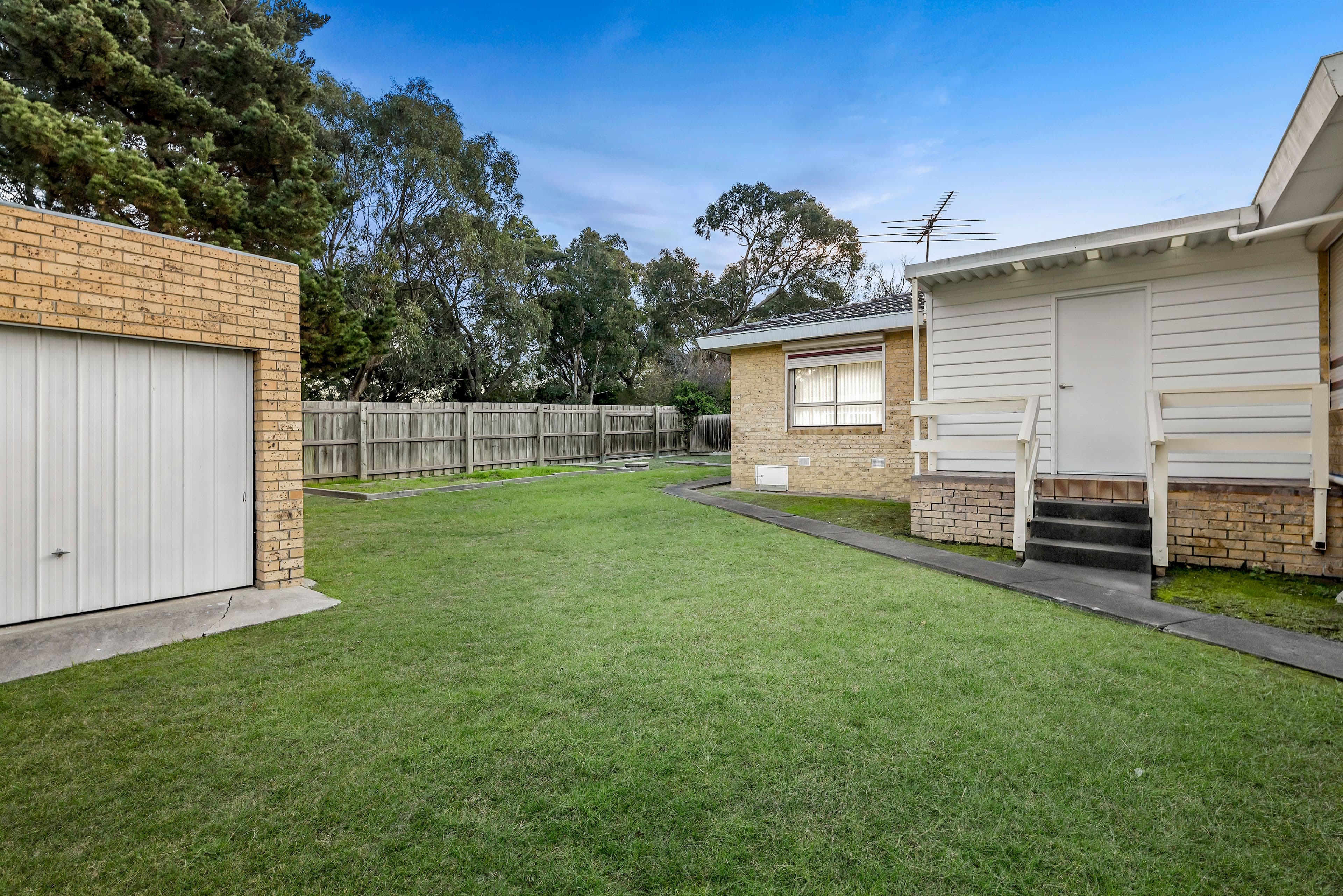 36 Panorama Drive, Forest Hill VIC 3131, Forest Hill - Thumbnail 4