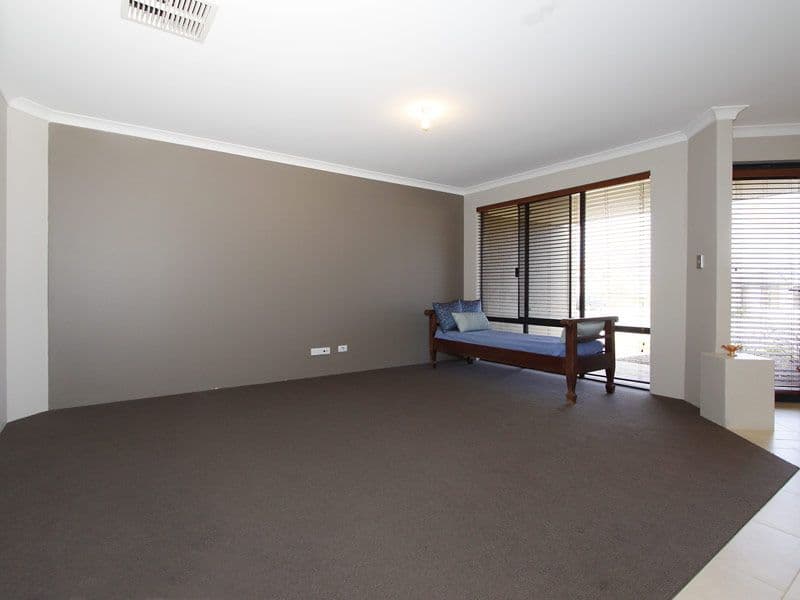 22 Calytrix Crescent, SUCCESS WA 6164, Success - Thumbnail 3