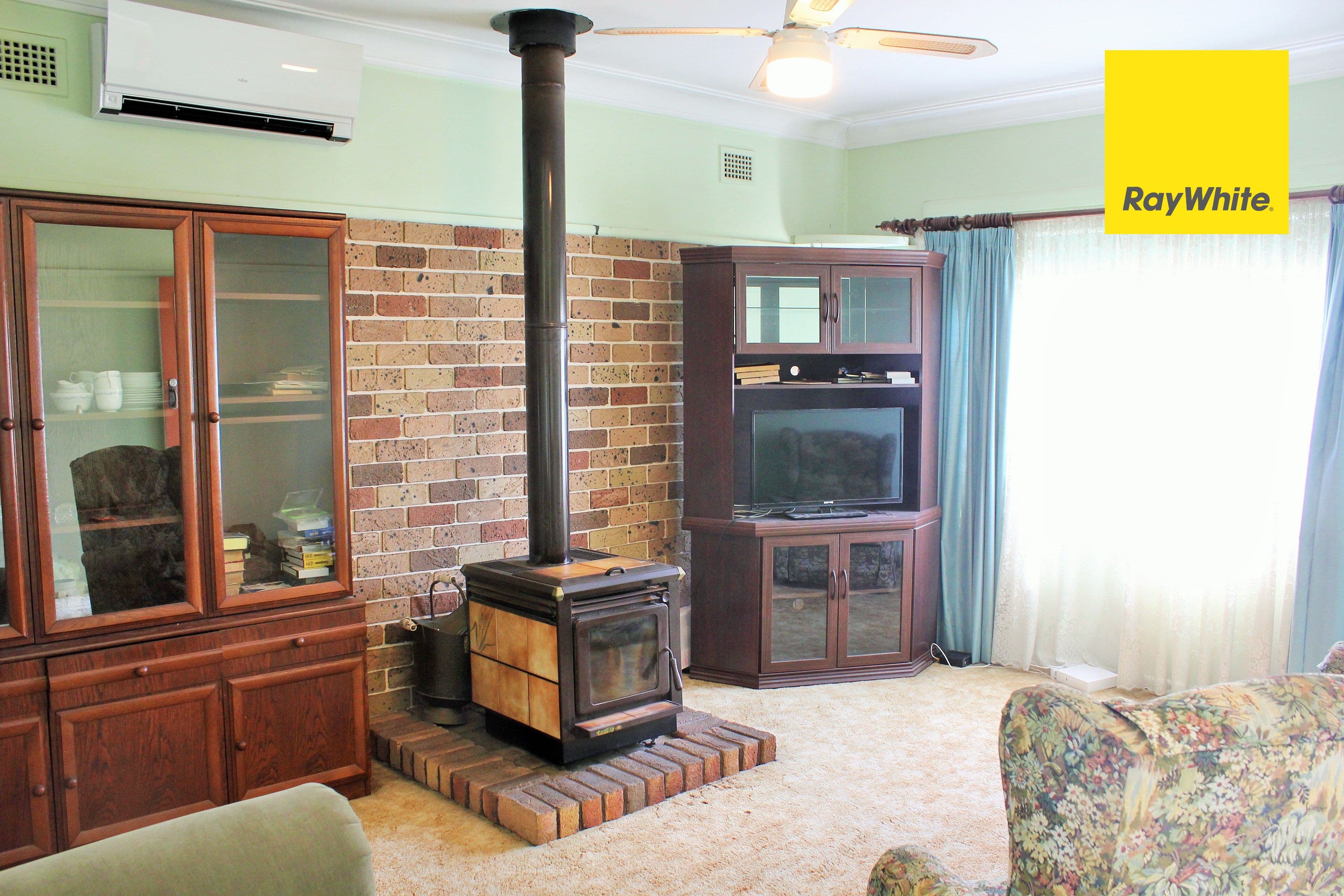 128 Torrens Street, Canley Heights - Thumbnail 2