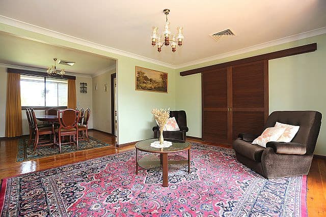 4 Walther Avenue, Bass Hill NSW 2197, Bass Hill - Thumbnail 3