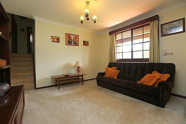 4 Walther Avenue, Bass Hill NSW 2197, Bass Hill - Thumbnail 7