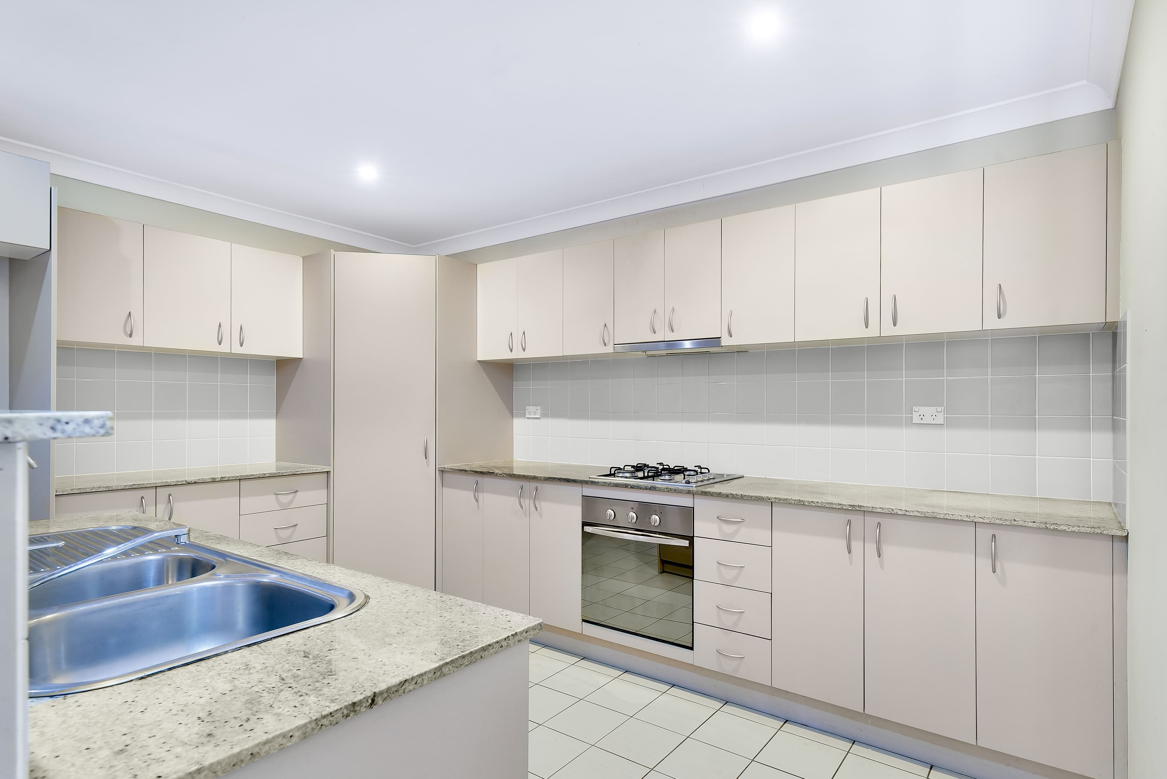 30 Paley Street, Campbelltown NSW 2560, Campbelltown - Thumbnail 5