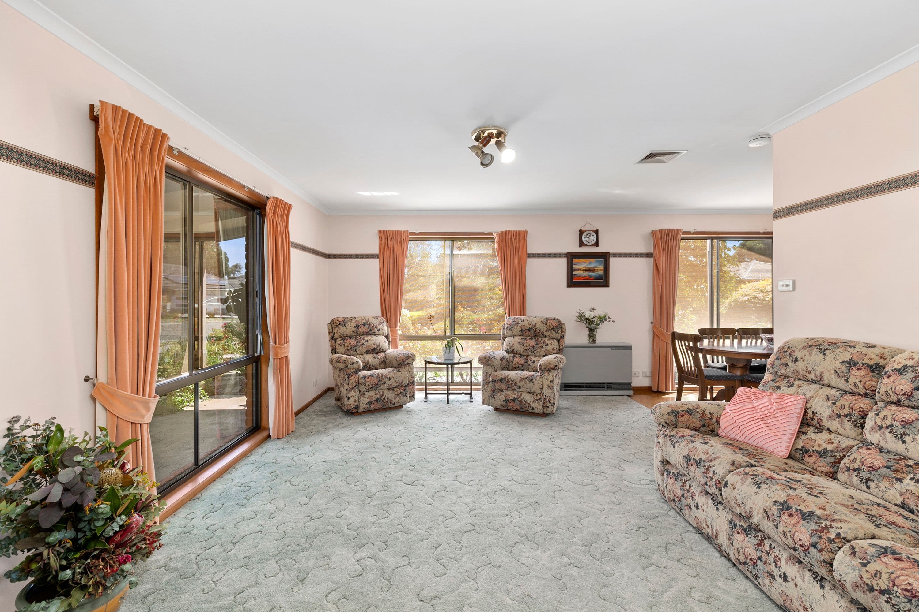 22 Olympic Avenue, Mount Clear VIC 3350, Mount Clear - Thumbnail 2