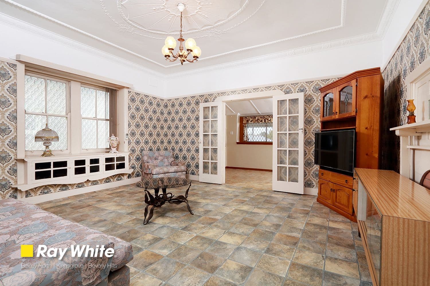 30 Collingwood Avenue, Earlwood NSW 2206, Earlwood - Thumbnail 3