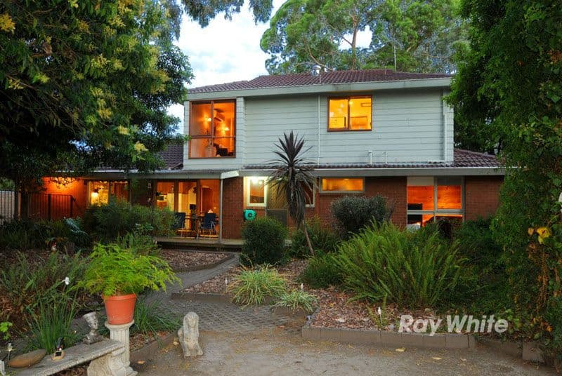 18 Denver Crescent, ROWVILLE VIC 3178, Rowville - Thumbnail 3