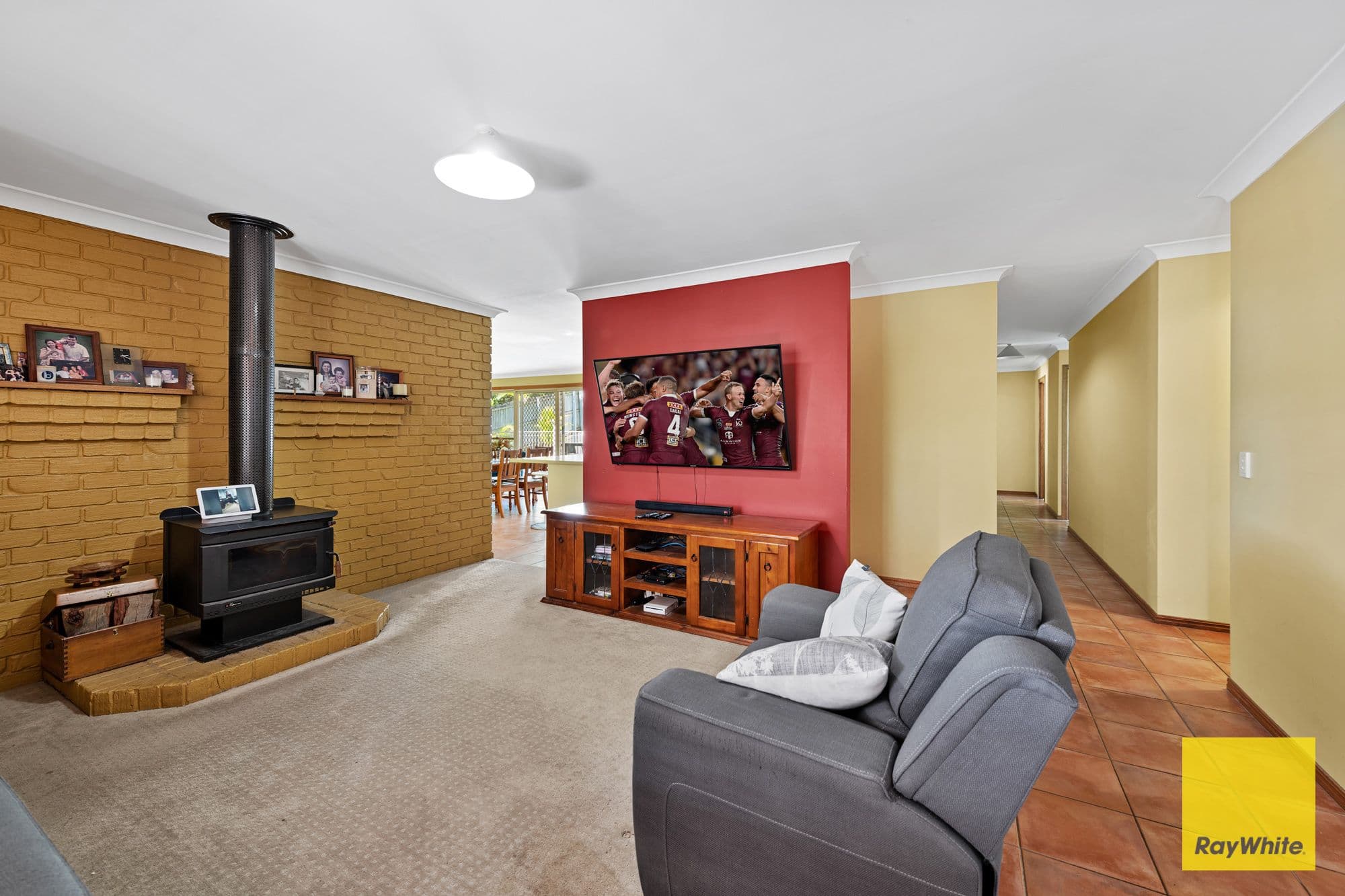 6 Engelmann Close, Carindale QLD 4152, Carindale - Thumbnail 2