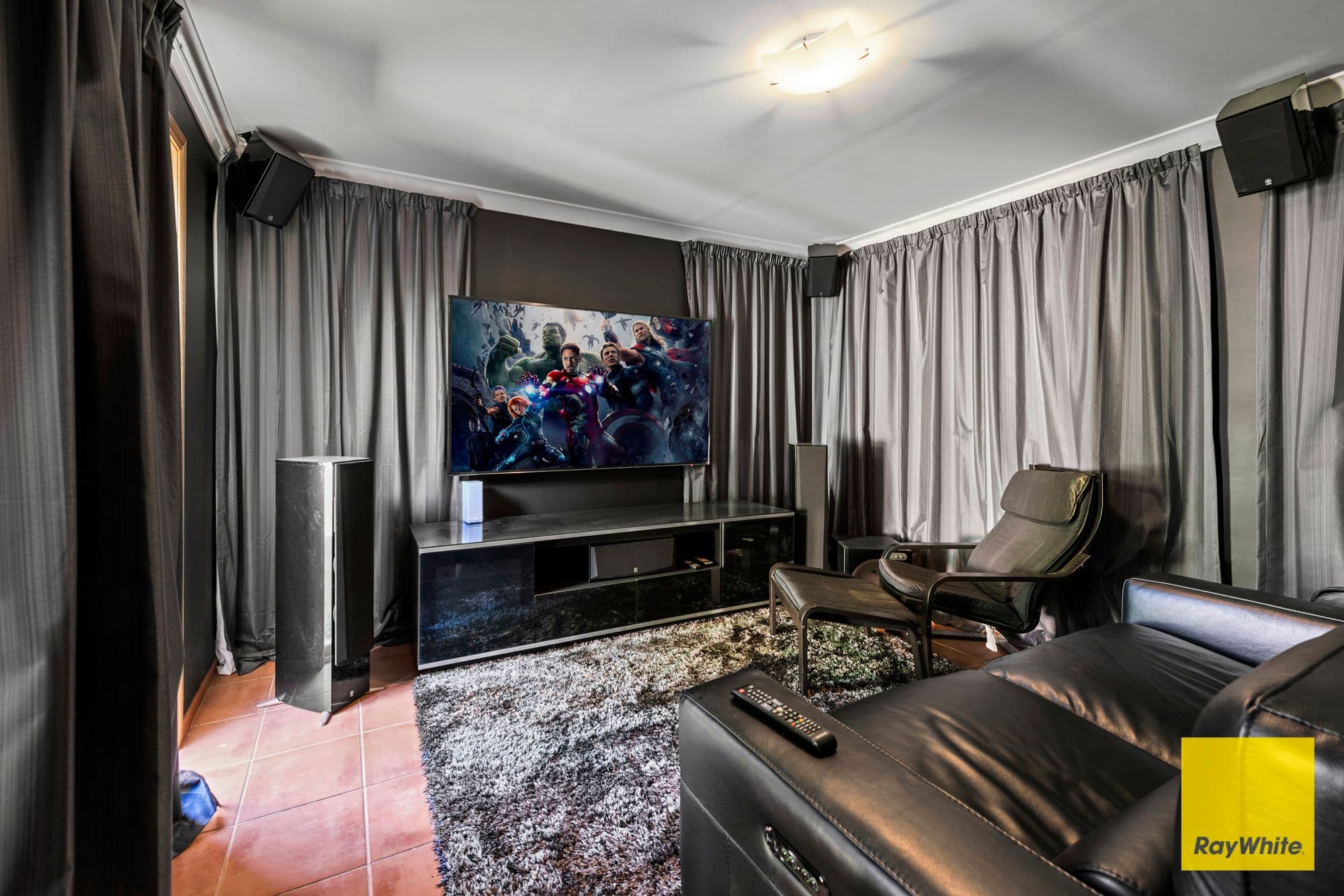 6 Engelmann Close, Carindale QLD 4152, Carindale - Thumbnail 4