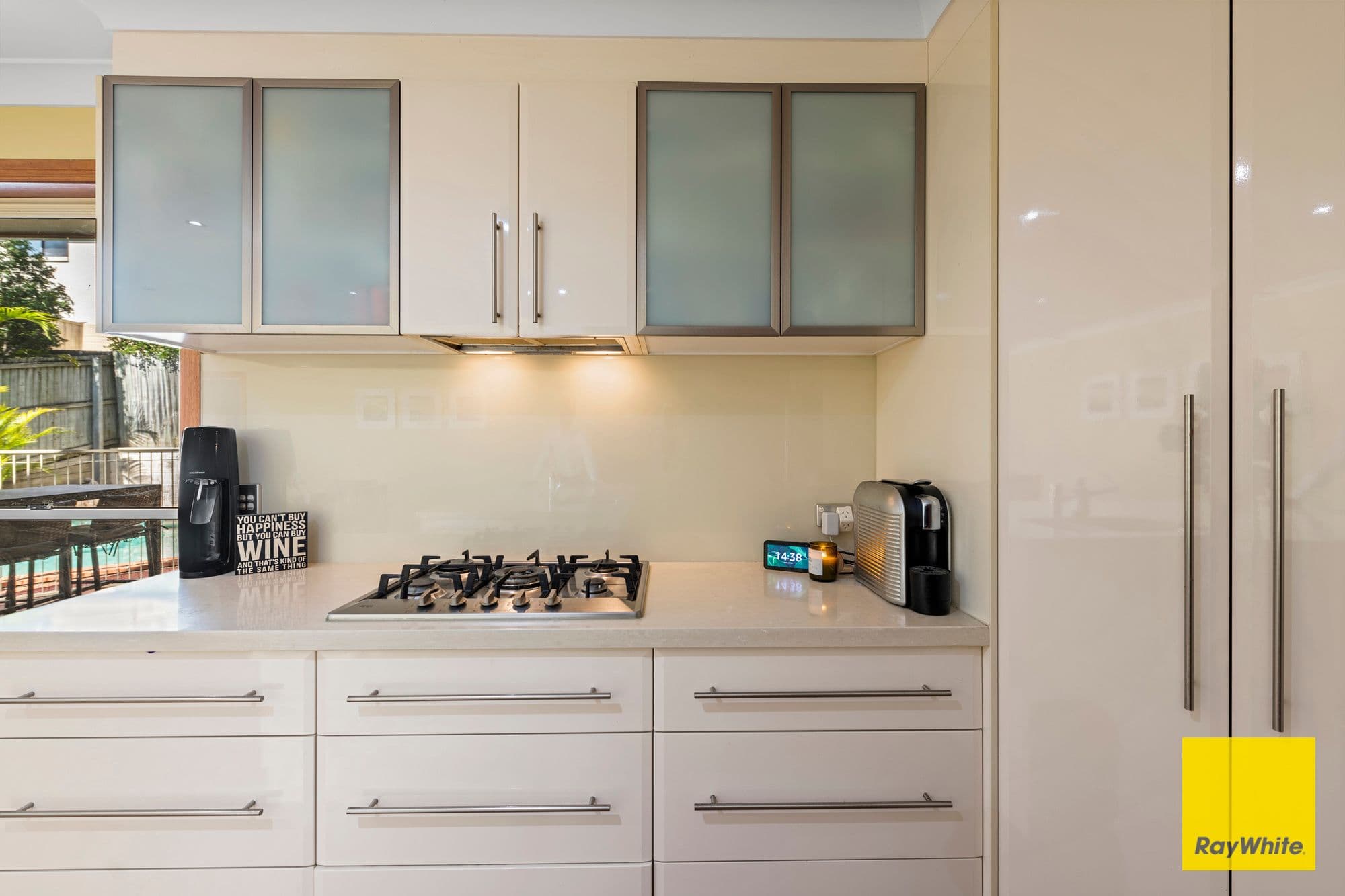 6 Engelmann Close, Carindale QLD 4152, Carindale - Thumbnail 7