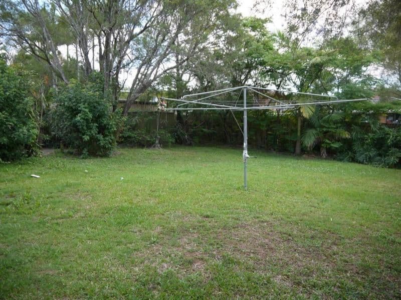 33 Denver Road, CARSELDINE QLD 4034, Carseldine - Thumbnail 8