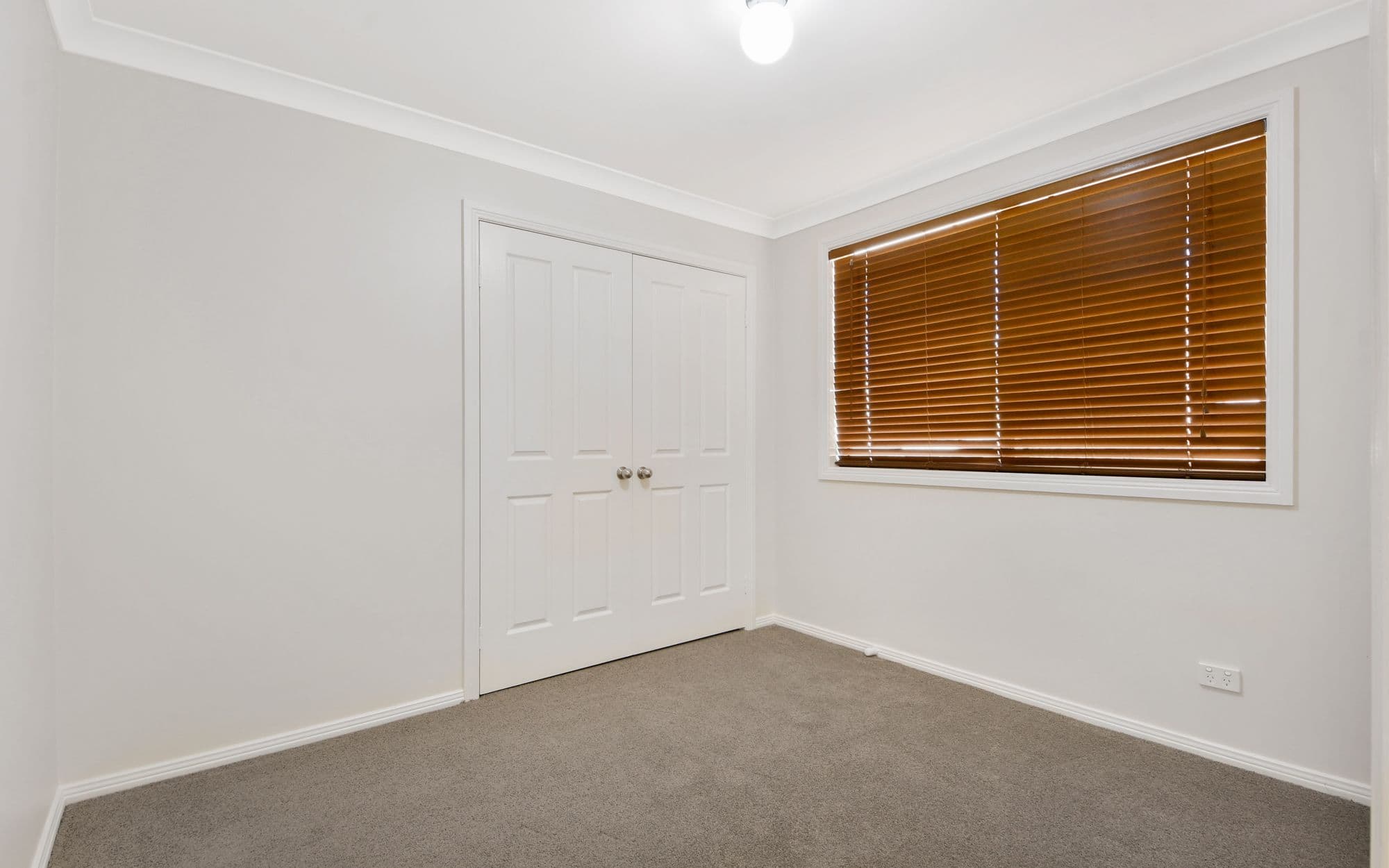 50 Crommelin Crescent, St Helens Park NSW 2560, St Helens Park - Thumbnail 7