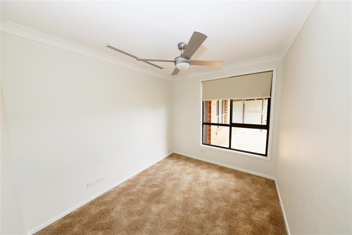 27 Wattle Crescent, Tumut - Thumbnail 6
