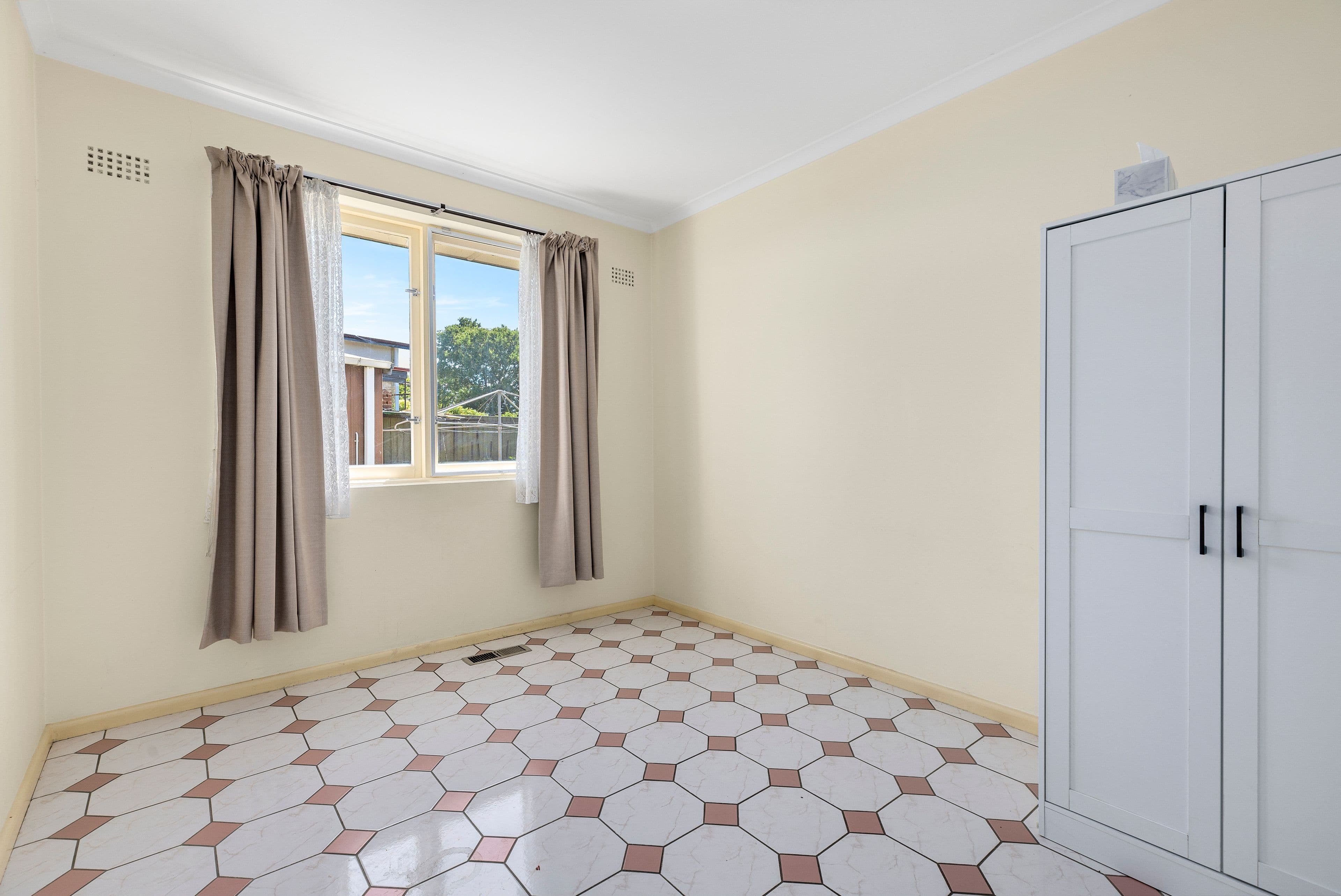 35 Sunnybar Parade, Queanbeyan NSW 2620, Karabar - Thumbnail 8