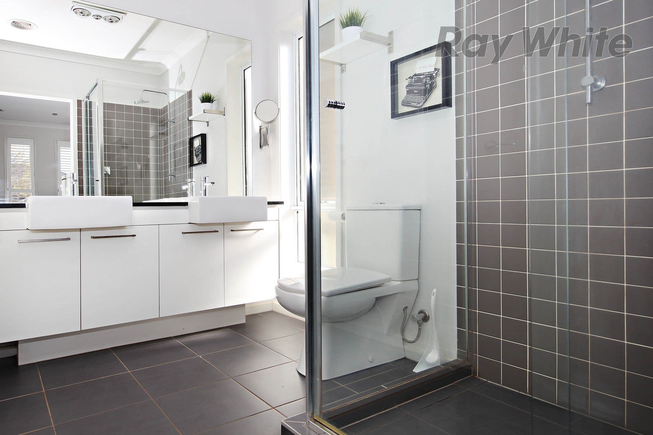 4 Saffron Place, Point Cook VIC 3030, Point Cook - Thumbnail 5