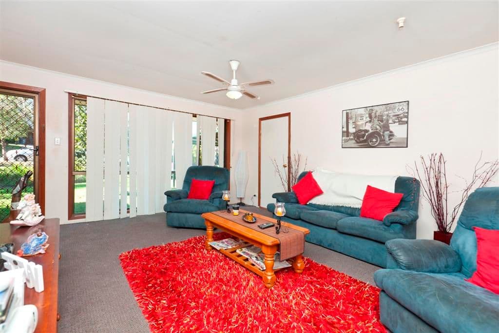 2 Troutbeck Court, ALEXANDRA HILLS QLD 4161, Alexandra Hills - Thumbnail 2