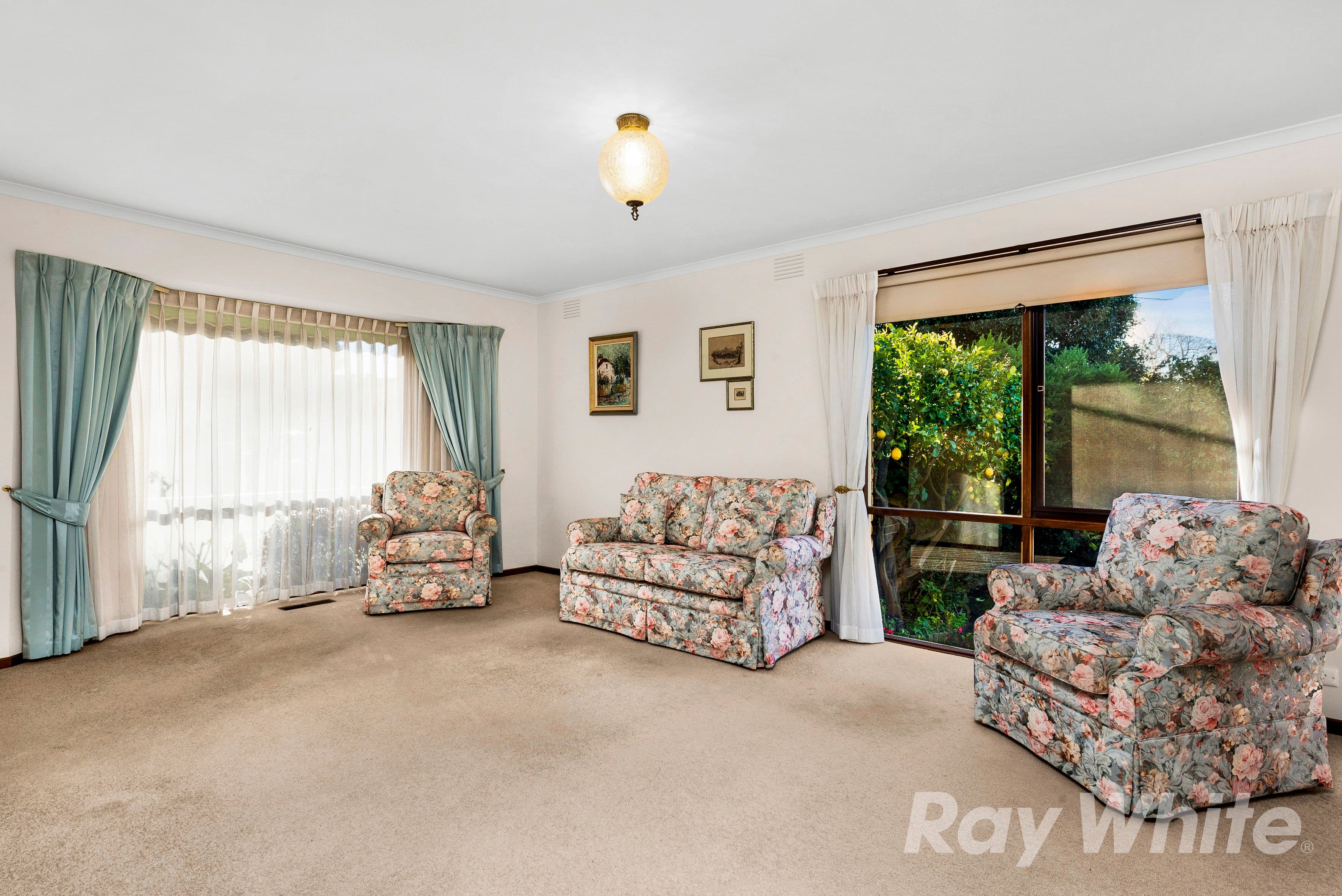 18 Morshead Avenue, Mount Waverley VIC 3149, Mount Waverley - Thumbnail 3