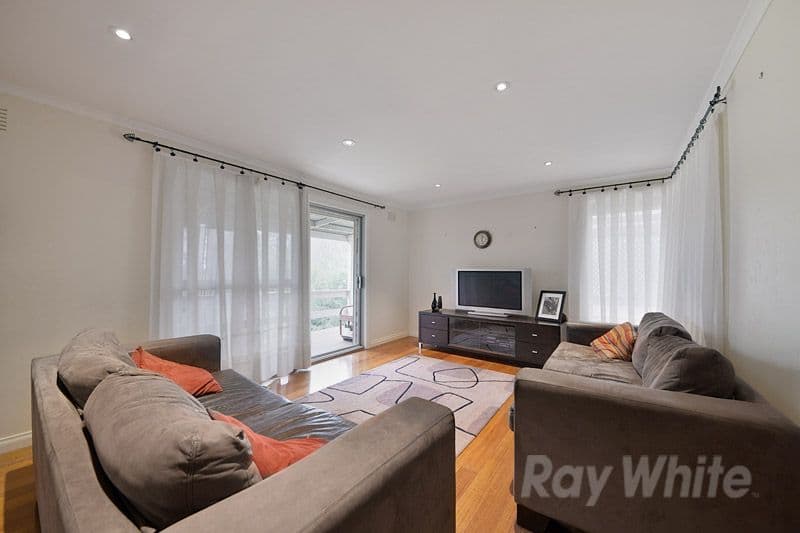 6a The Crescent, FERNTREE GULLY VIC 3156, Ferntree Gully - Thumbnail 2