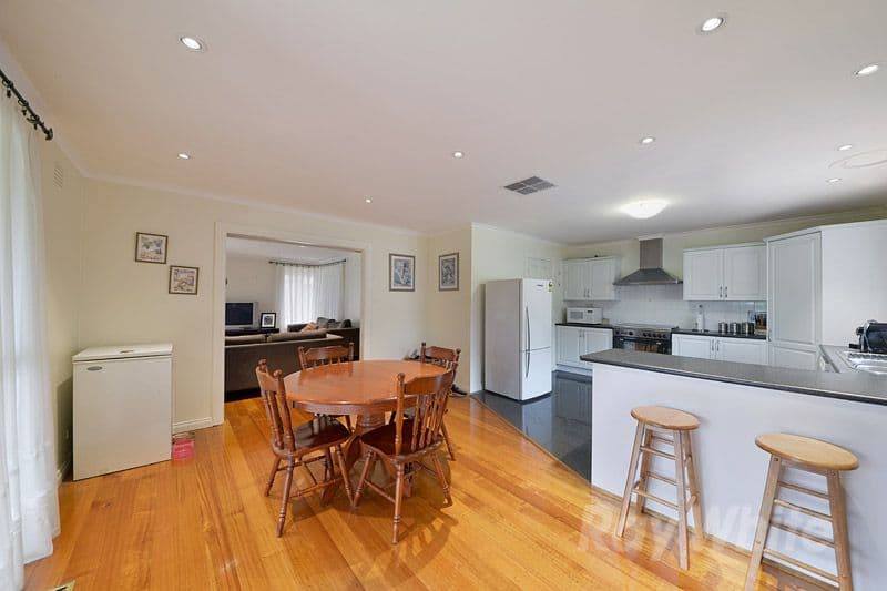 6a The Crescent, FERNTREE GULLY VIC 3156, Ferntree Gully - Thumbnail 3
