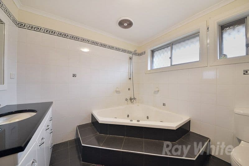 6a The Crescent, FERNTREE GULLY VIC 3156, Ferntree Gully - Thumbnail 6