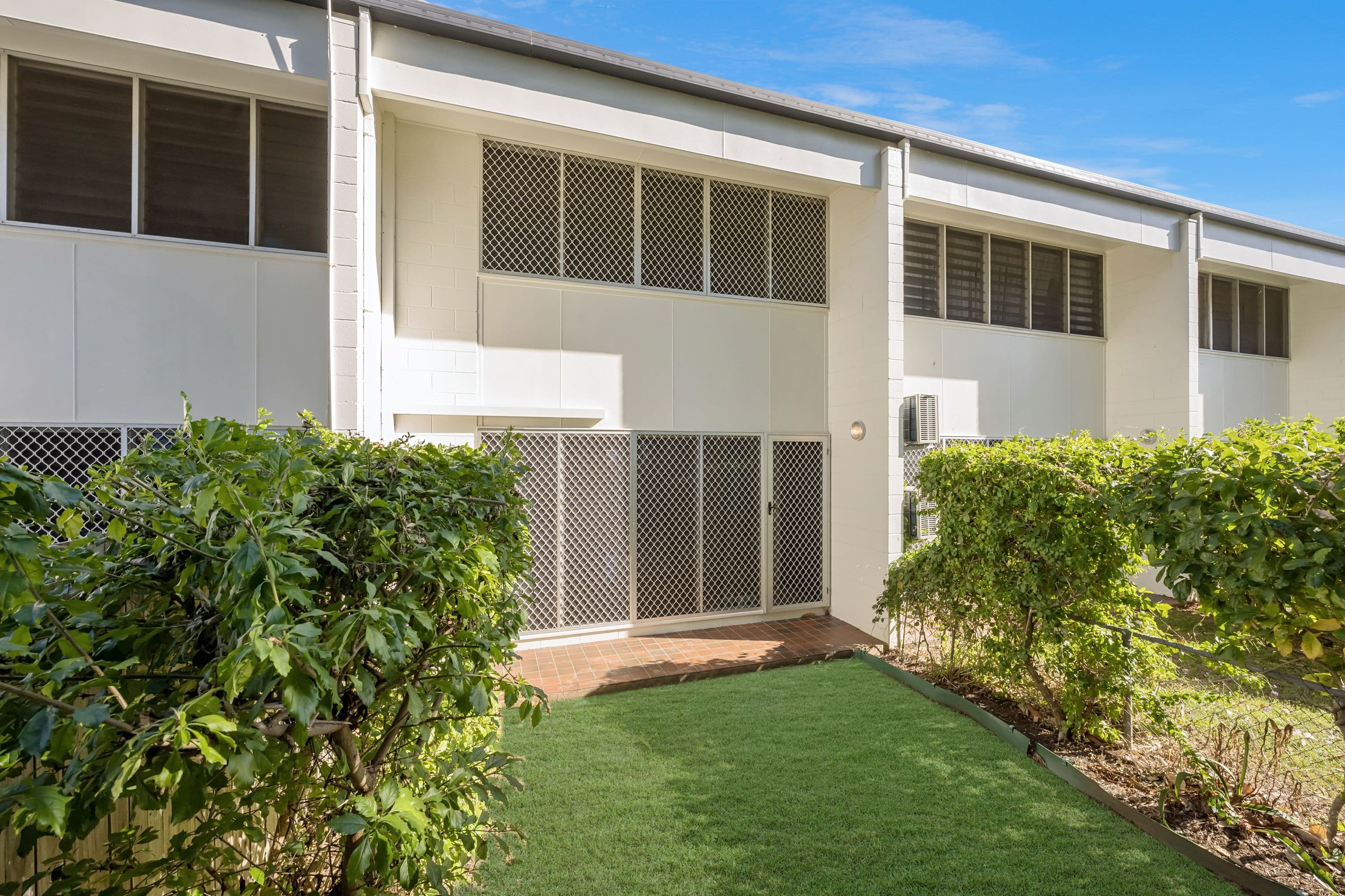 33 Cheyne Street, Pimlico QLD 4812, Pimlico - Thumbnail 7