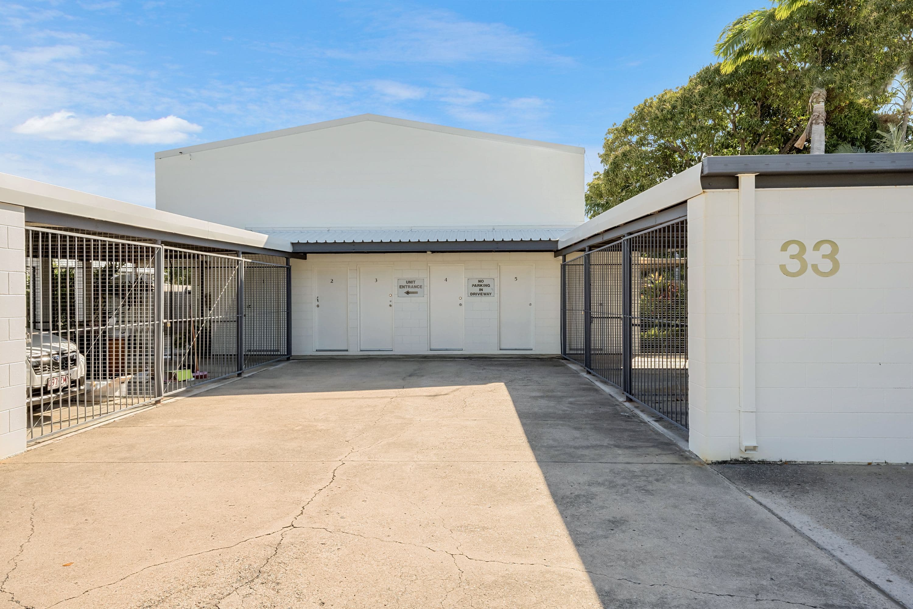 33 Cheyne Street, Pimlico QLD 4812, Pimlico - Thumbnail 8