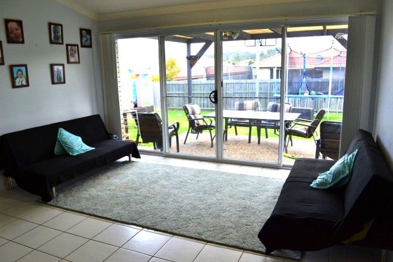 10 Glenridge Street, UPPER COOMERA QLD 4209, Upper Coomera - Thumbnail 7