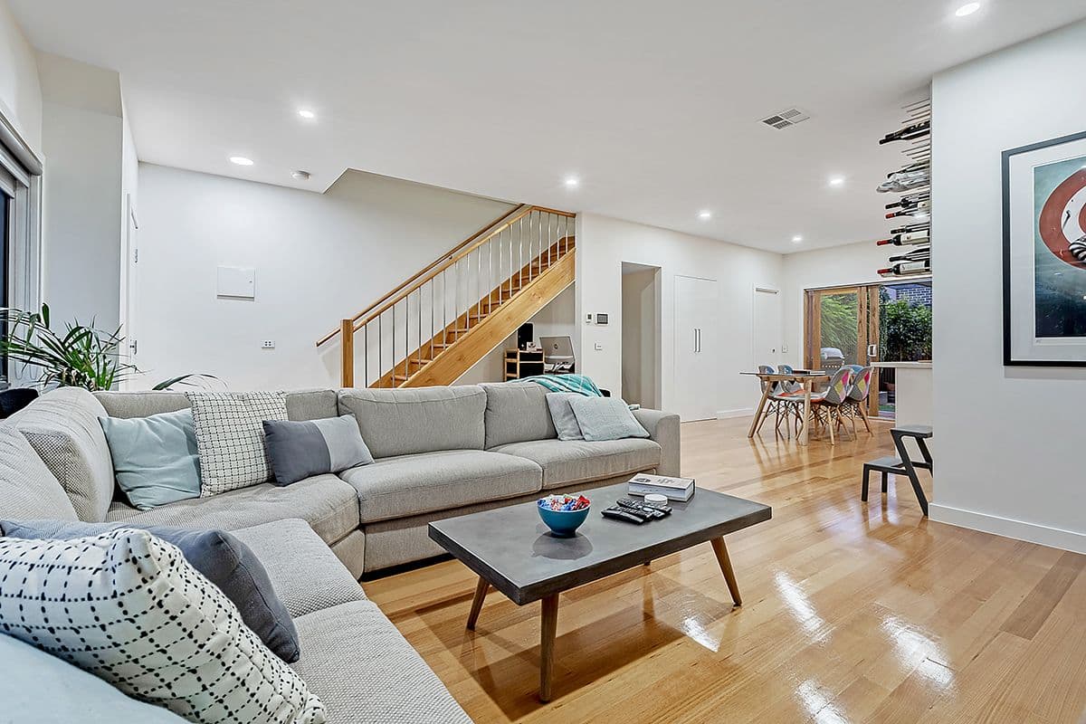 27 Honour Street, Craigieburn VIC 3064, Craigieburn - Thumbnail 2