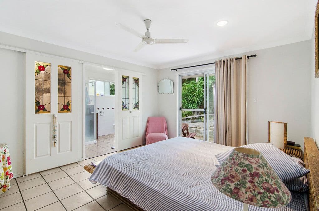 8 Alinjarra Drive, Tugun QLD 4224, Tugun - Thumbnail 5