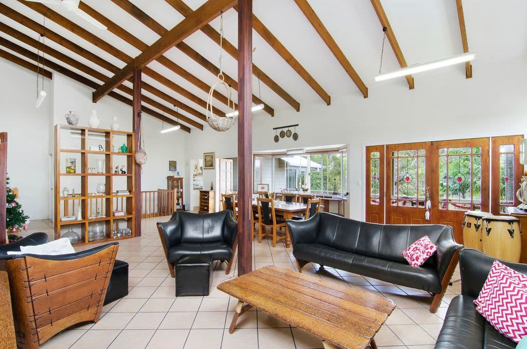 8 Alinjarra Drive, Tugun QLD 4224, Tugun - Thumbnail 6