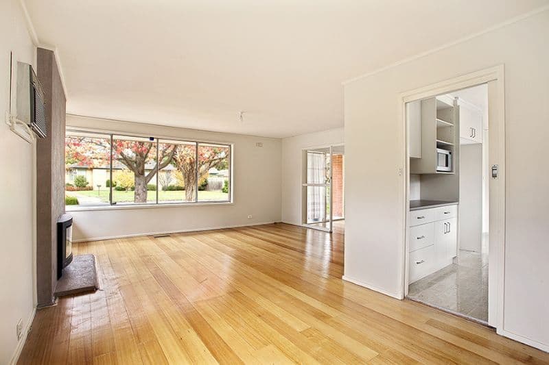 1 Stradbroke Crescent, MULGRAVE VIC 3170, Mulgrave - Thumbnail 3