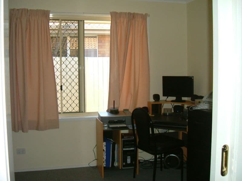 3  Mooloolah Court, HILLCREST QLD 4118, Hillcrest - Thumbnail 6