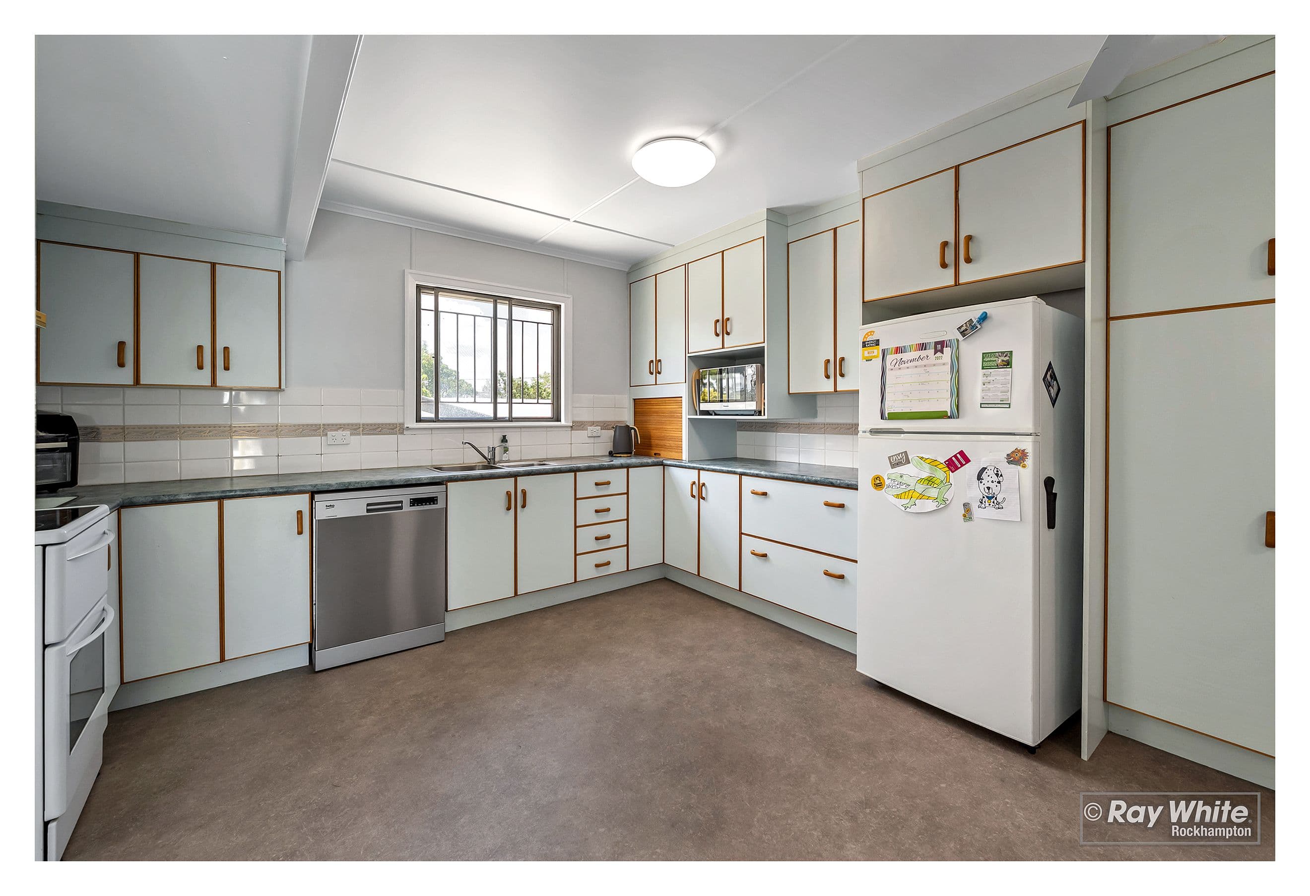 13 Harrup Street, West Rockhampton QLD 4700, West Rockhampton - Thumbnail 2