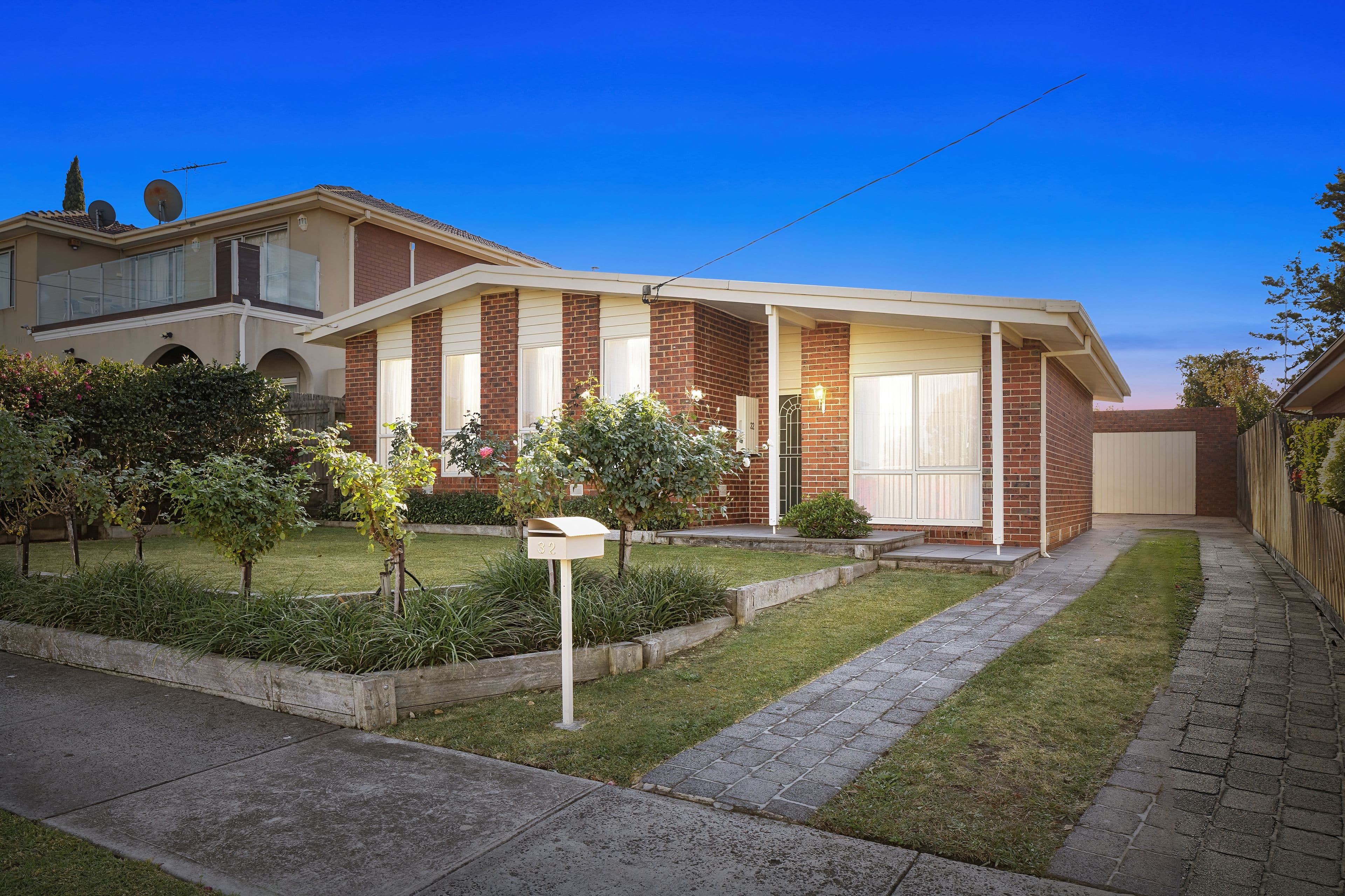 32 Banksia Avenue, Thomastown VIC 3074, Thomastown - Thumbnail 2