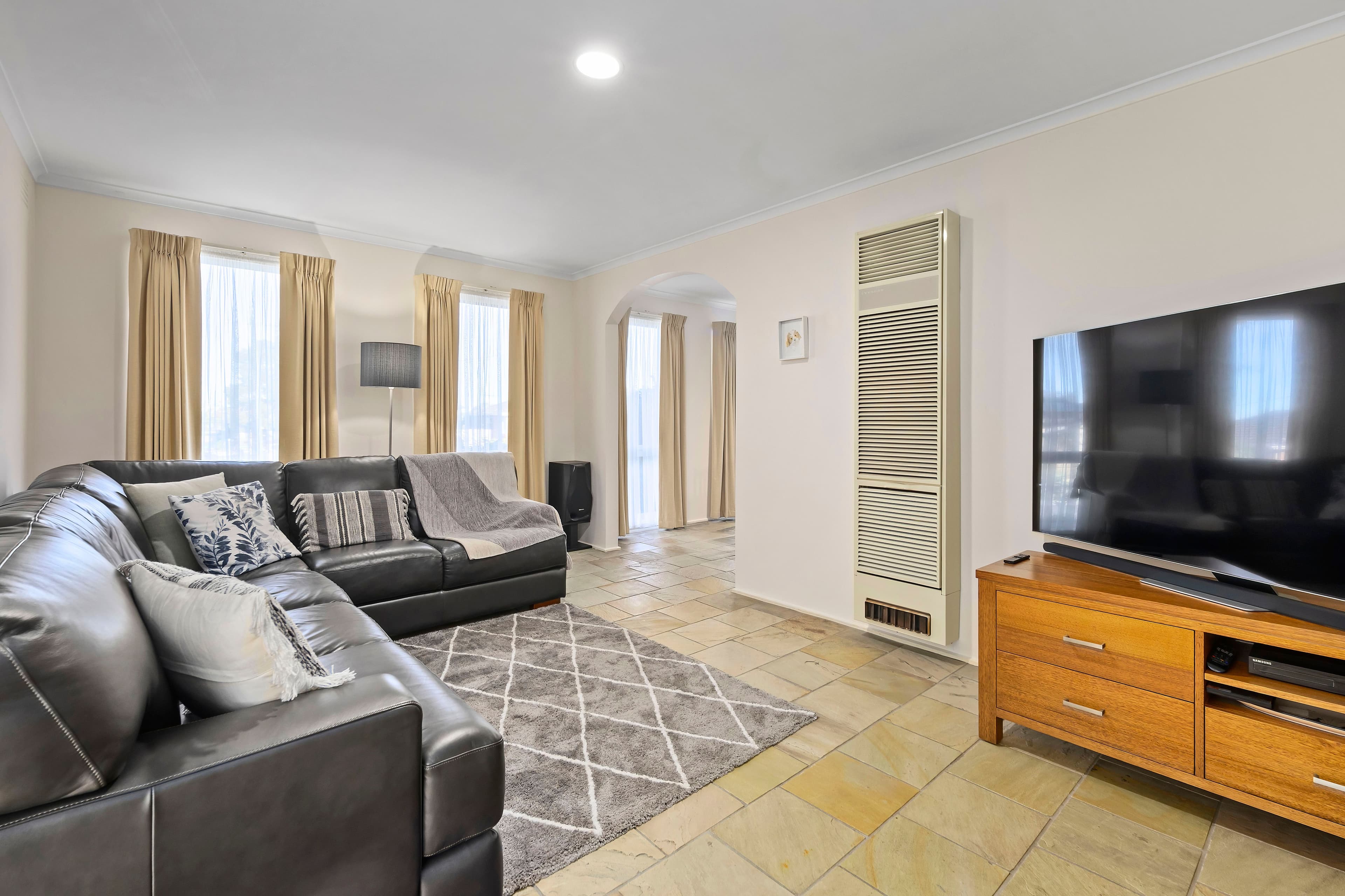 32 Banksia Avenue, Thomastown VIC 3074, Thomastown - Thumbnail 4