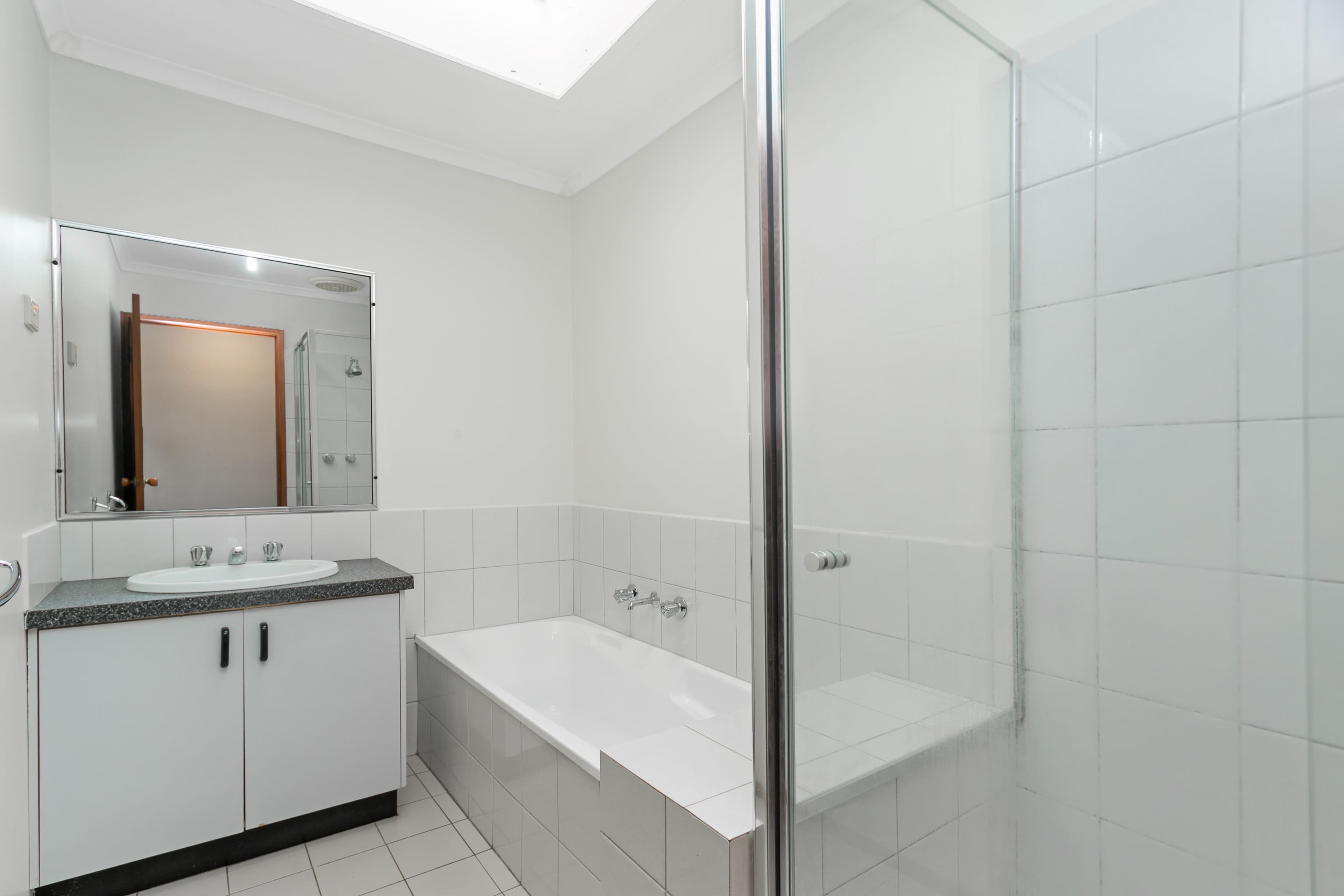 16 Goodenia Close, Meadow Heights VIC 3048, Meadow Heights - Thumbnail 5