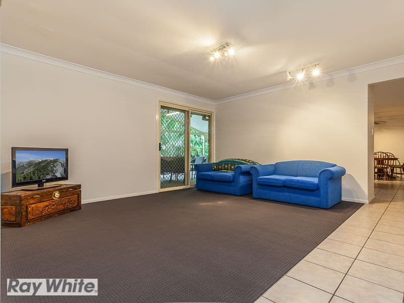 10 Clarendon Street, Strathpine QLD 4500, Strathpine - Thumbnail 4