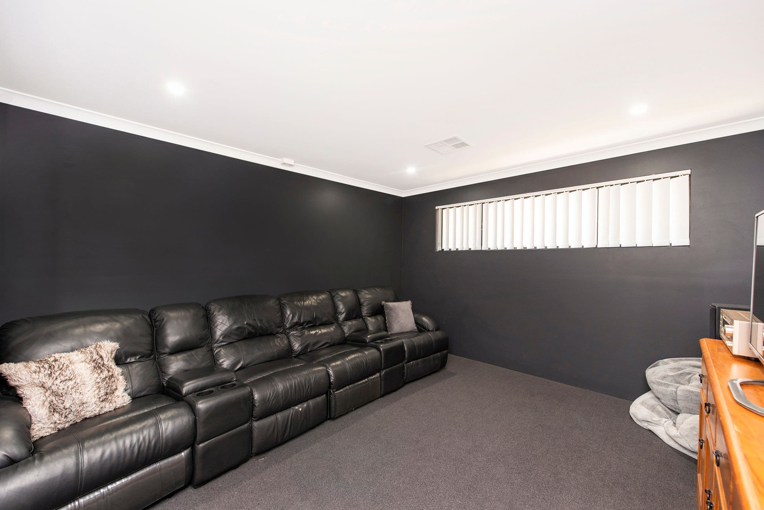 36 Bloomfield Parkway, Baldivis WA 6171, Baldivis - Thumbnail 5
