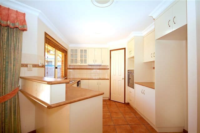 3 Drumcoes Court, MIDDLE RIDGE QLD 4350, Middle Ridge - Thumbnail 3