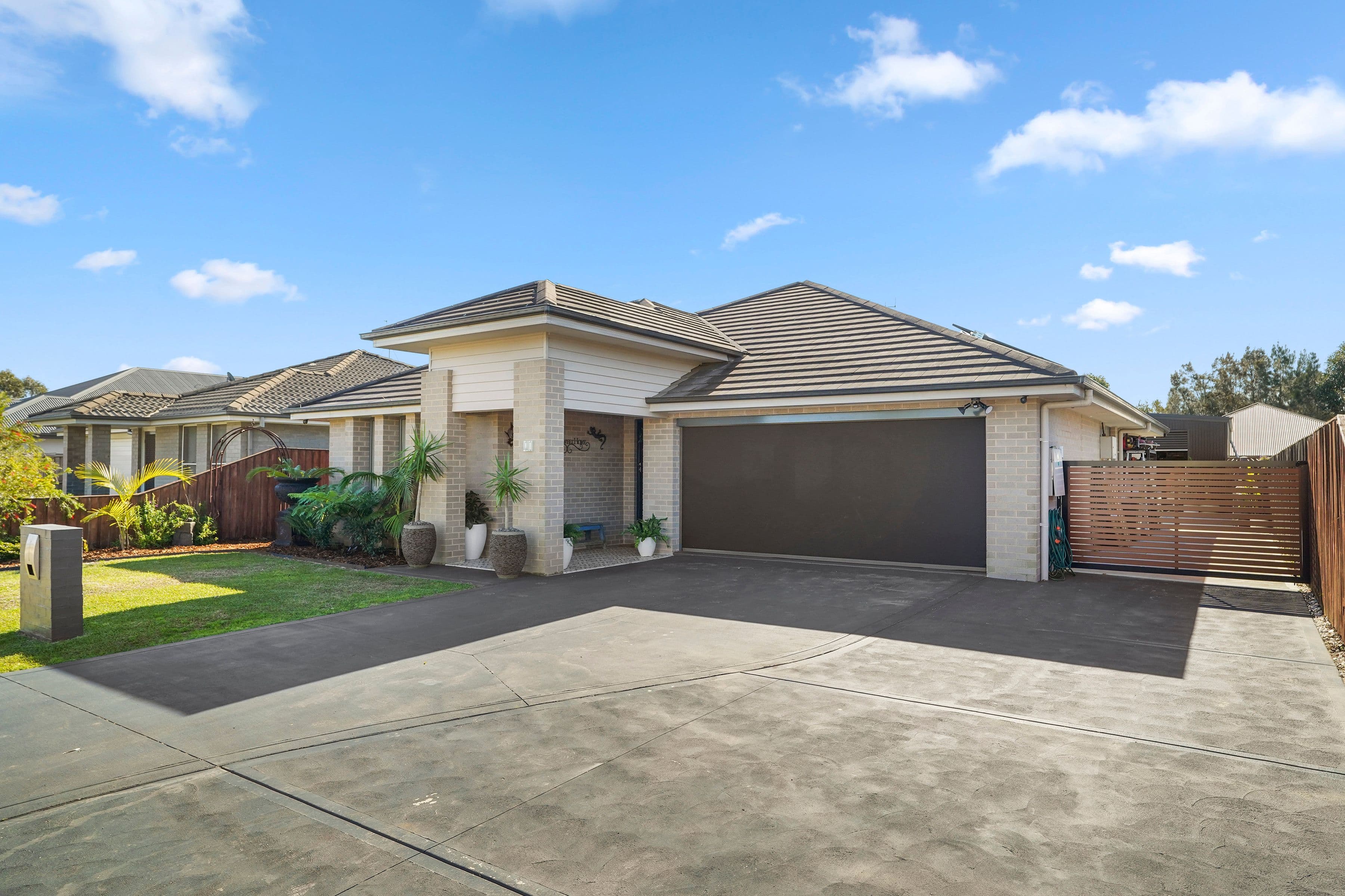 11 Matilda Avenue, Tanilba Bay NSW 2319, Tanilba Bay - Thumbnail 2